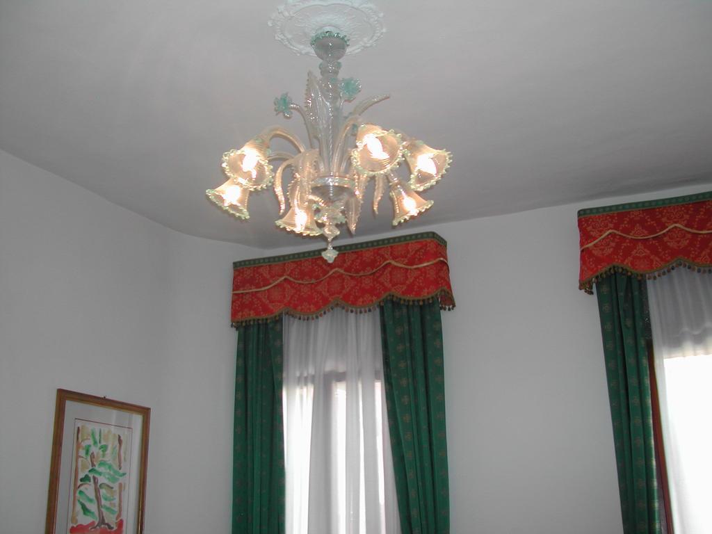 Ferienwohnung Ca' Derai Venedig Zimmer foto